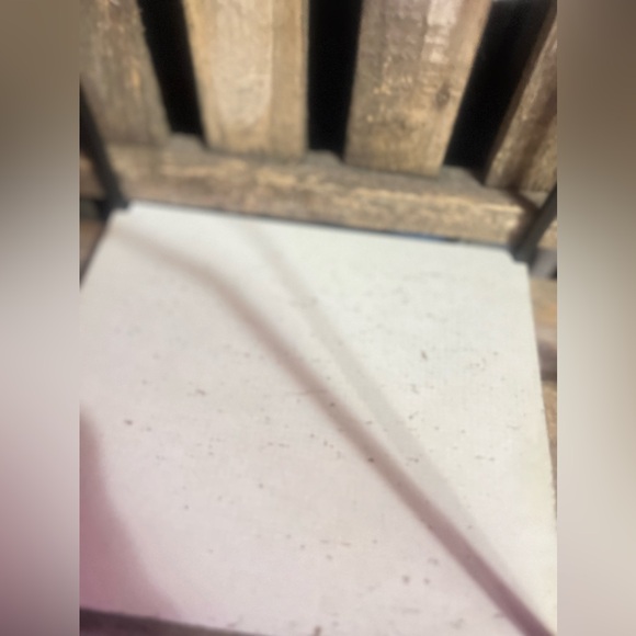 House shaped hanging display shelves - Picture 6 of 9